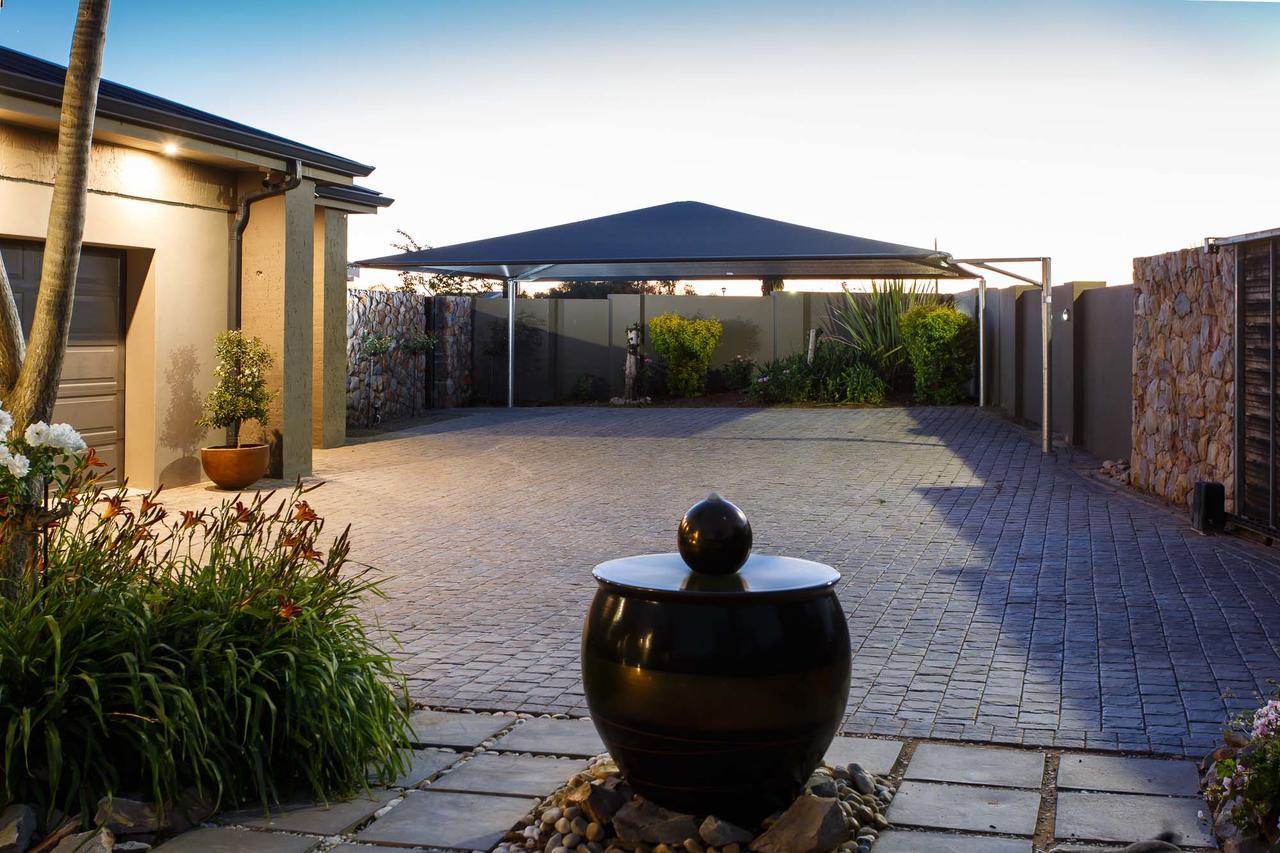 Sonas Boutique Guest House Oudtshoorn Exterior foto